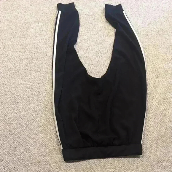 Adidas Drop Crotch 3 stripes pants - Picture 9 of 9